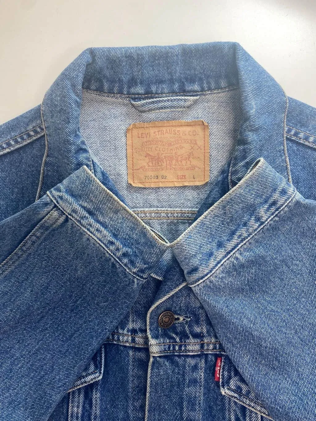 90s vintage Levis denim jacket in blue, made in Italy – Large