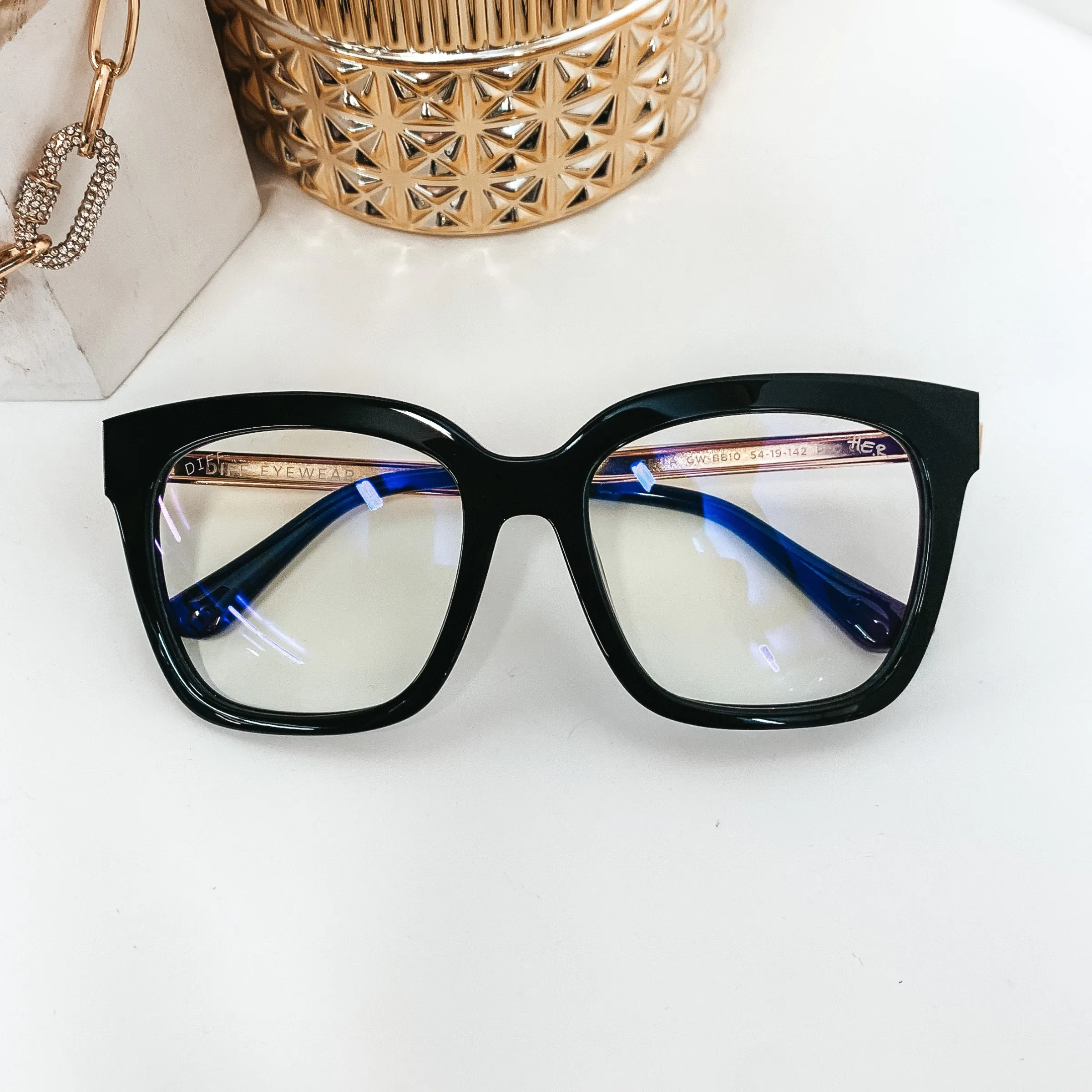 DIFF x H.E.R. | Bella Blue Light Tech Lens Glasses in Black and Gold