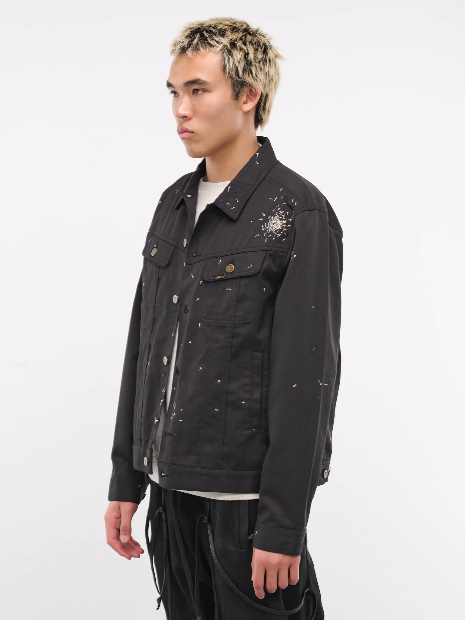 Embroidered Trucker Jacket (UC2D4209-1-BLACK)