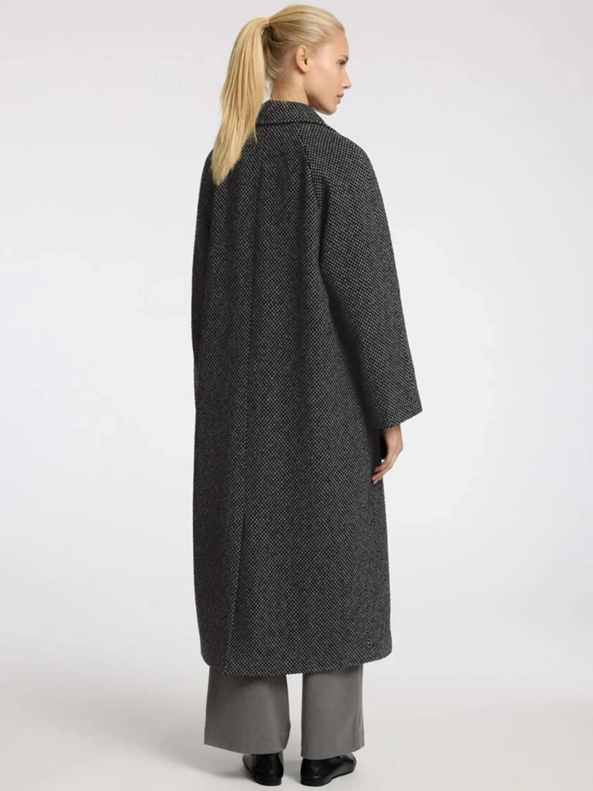 Femme Tasja Wool Coat - Black