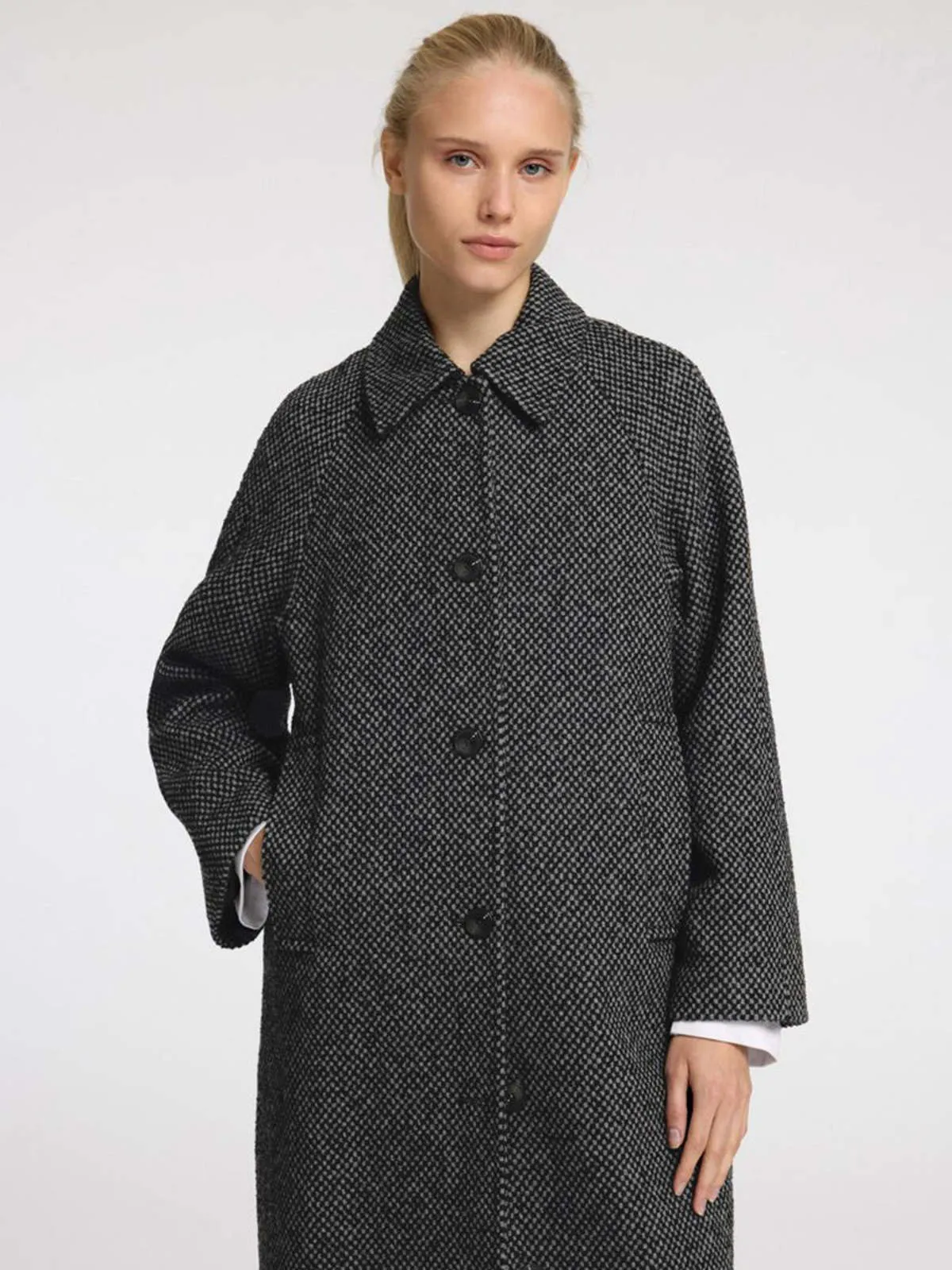 Femme Tasja Wool Coat - Black