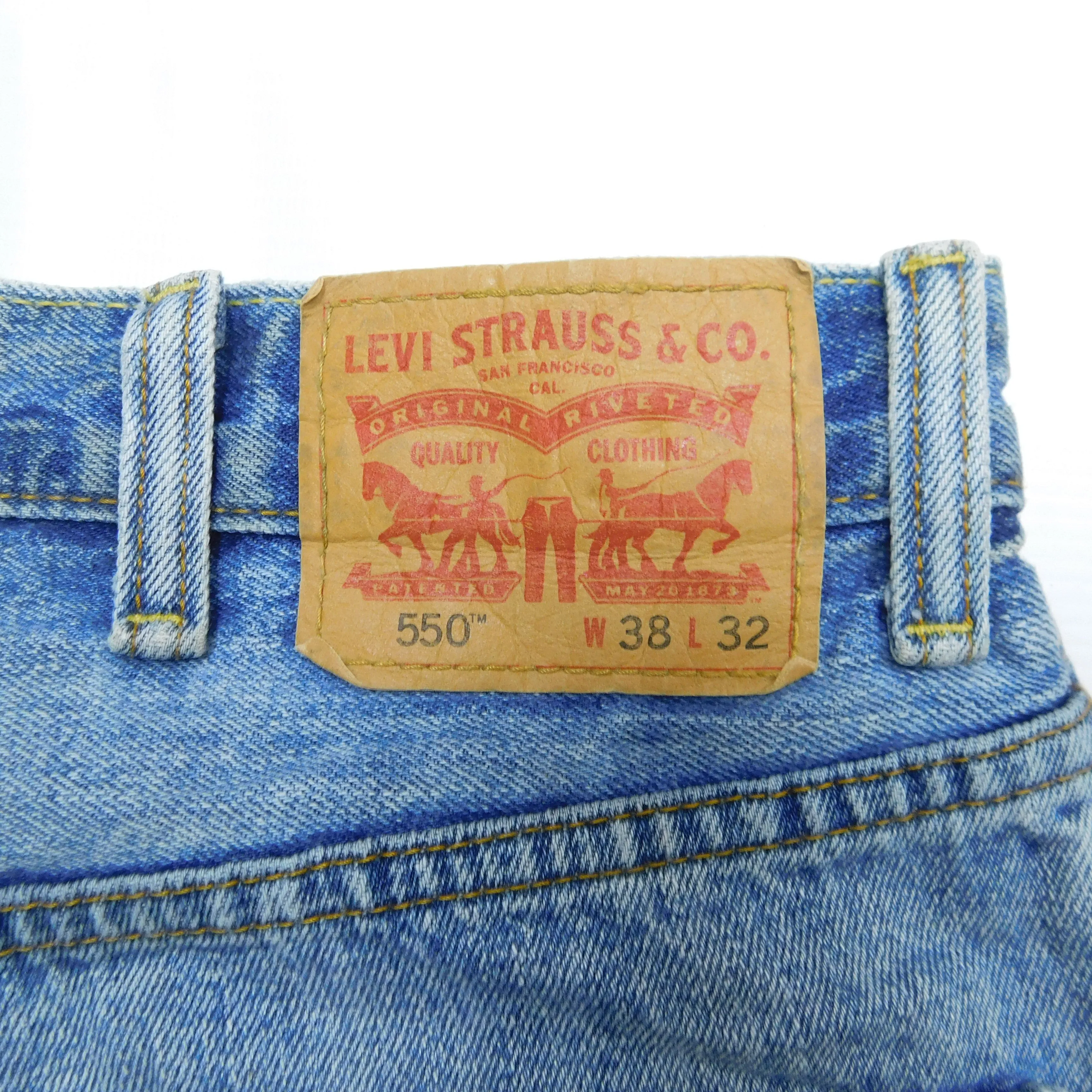 Levi's 550 Blue Jeans