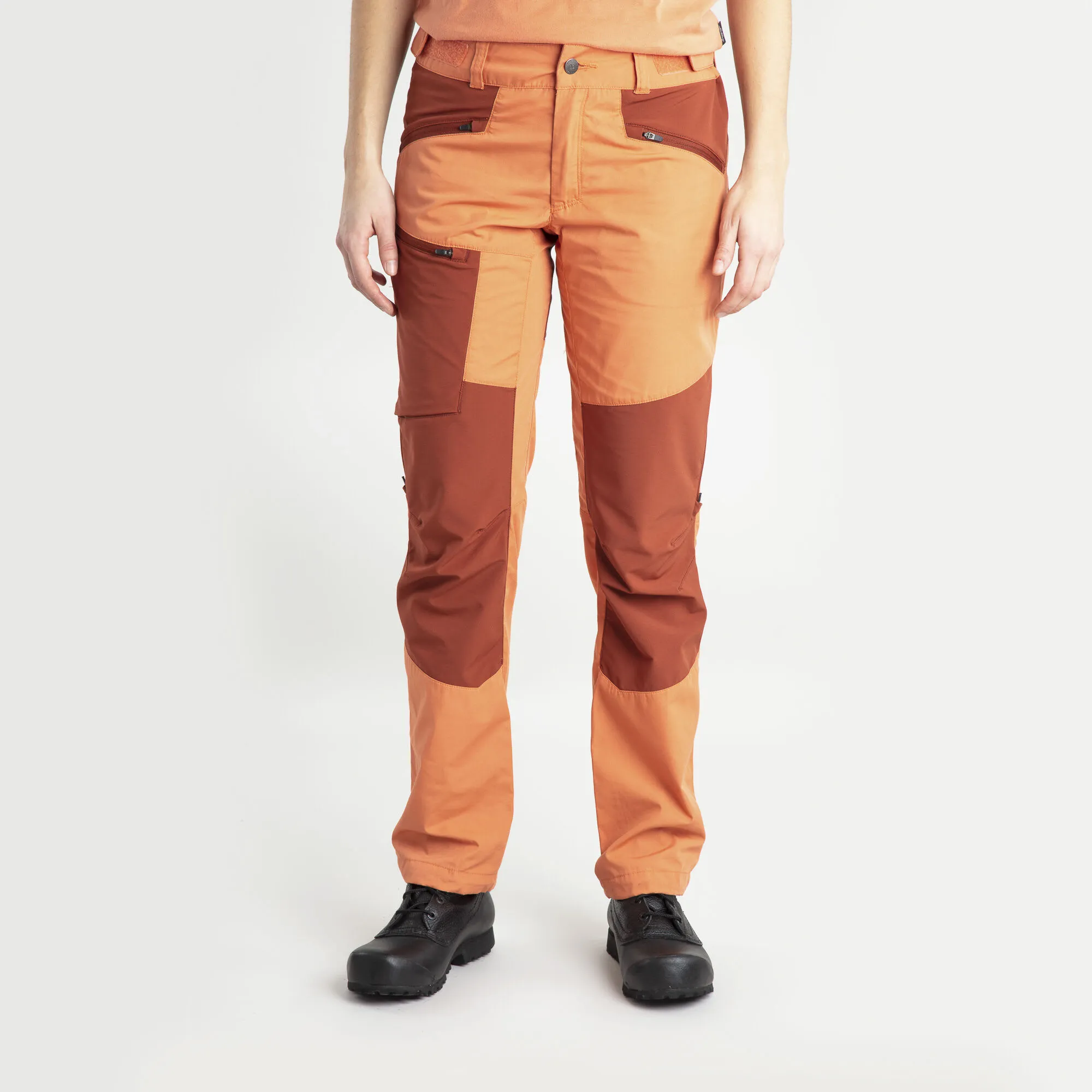 Lundhags Women's Makke Light Pant Coral/Rust | Buy Lundhags Women's Makke Light Pant Coral/Rust here | Outnorth