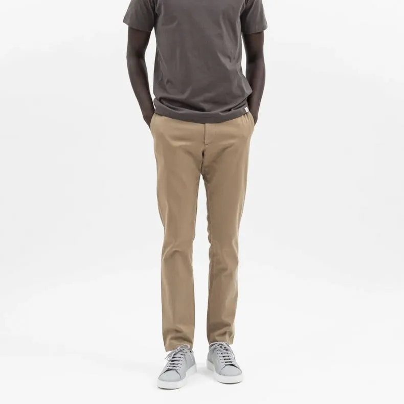 Norse Projects Aros Regular Light Stretch Pant (Utility Khaki)