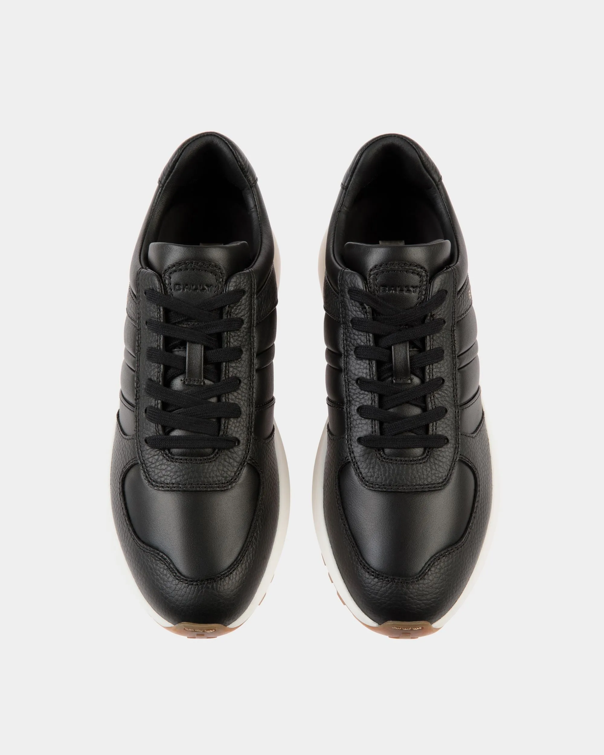 Outline Sneaker In Black Leather 