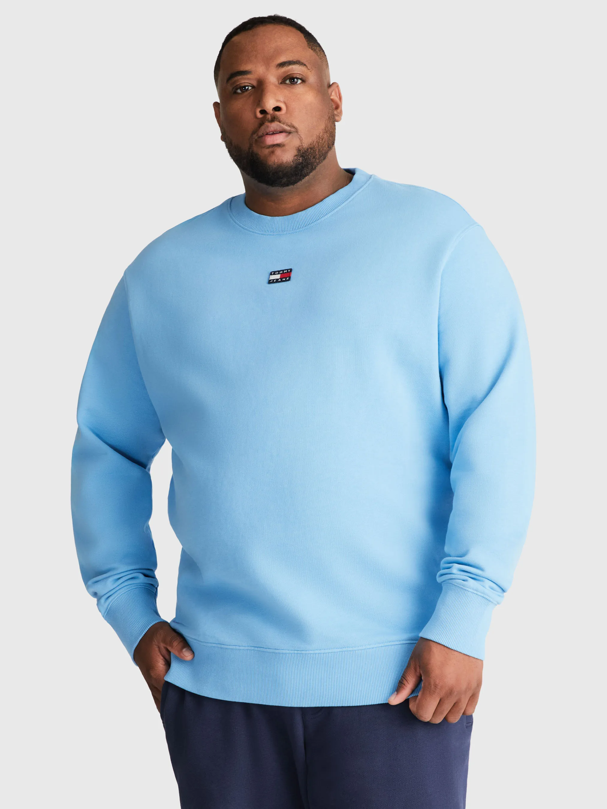 Plus Relaxed Fit Badge Sweatshirt | Sweatshirts & Hoodies | Tommy Jeans