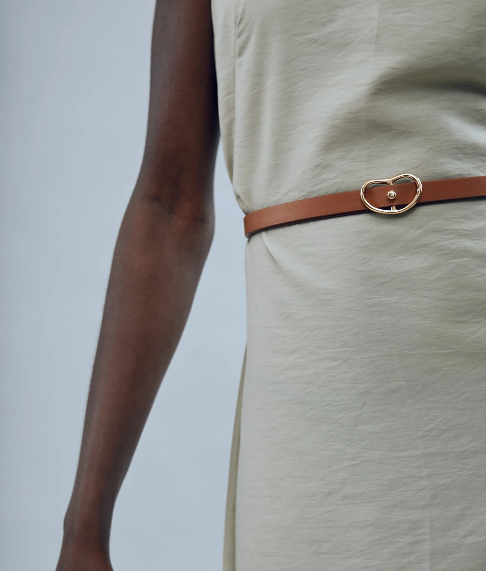 Skinny Georgia Belt in Tan