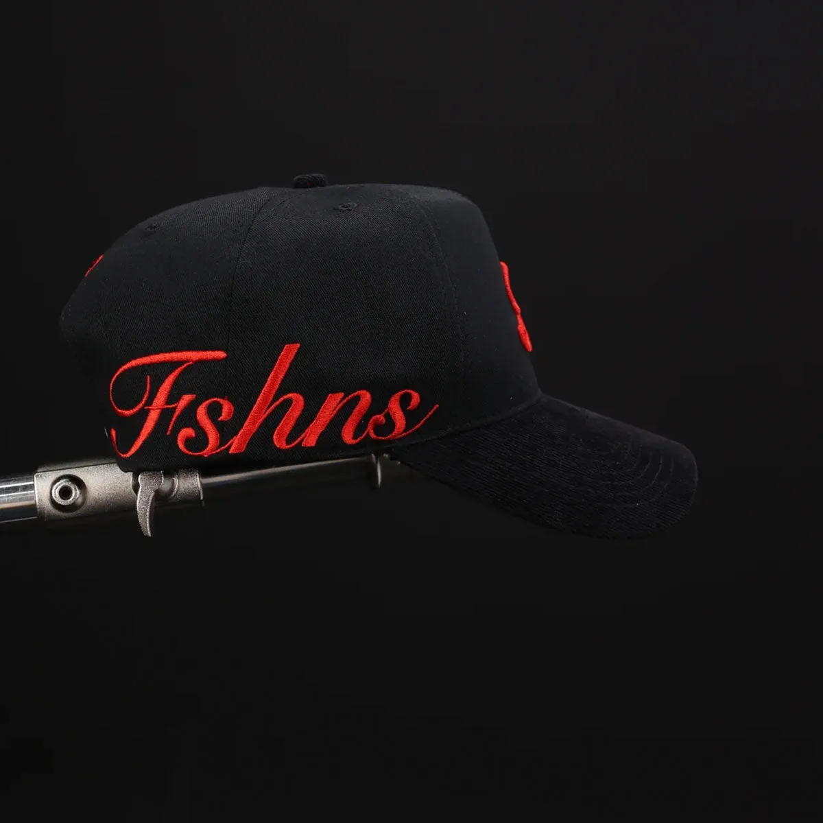 Stella Logo Snapback Hat (Black/Red)