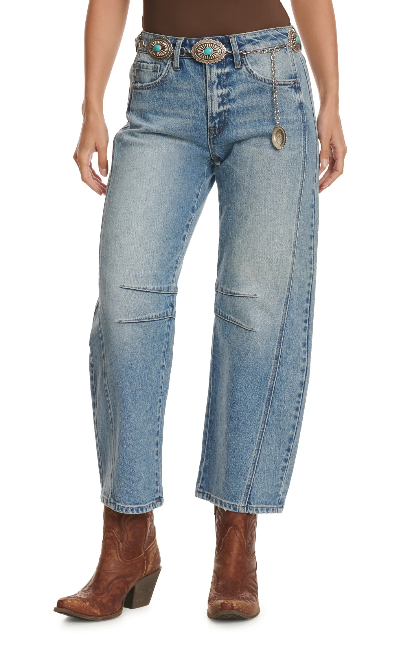 Vervet Women's Light Wash Barrel Leg Jeans