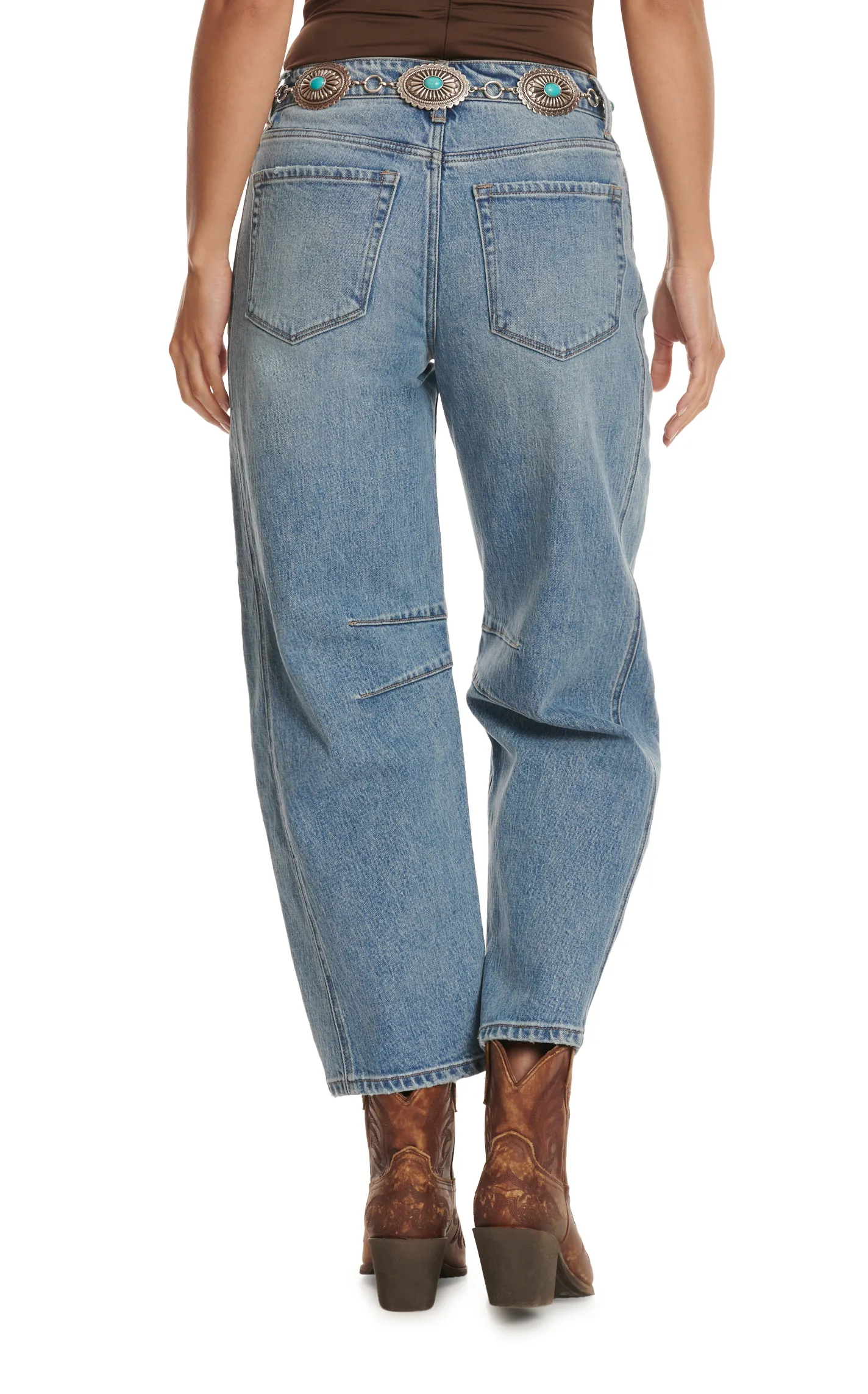 Vervet Women's Light Wash Barrel Leg Jeans