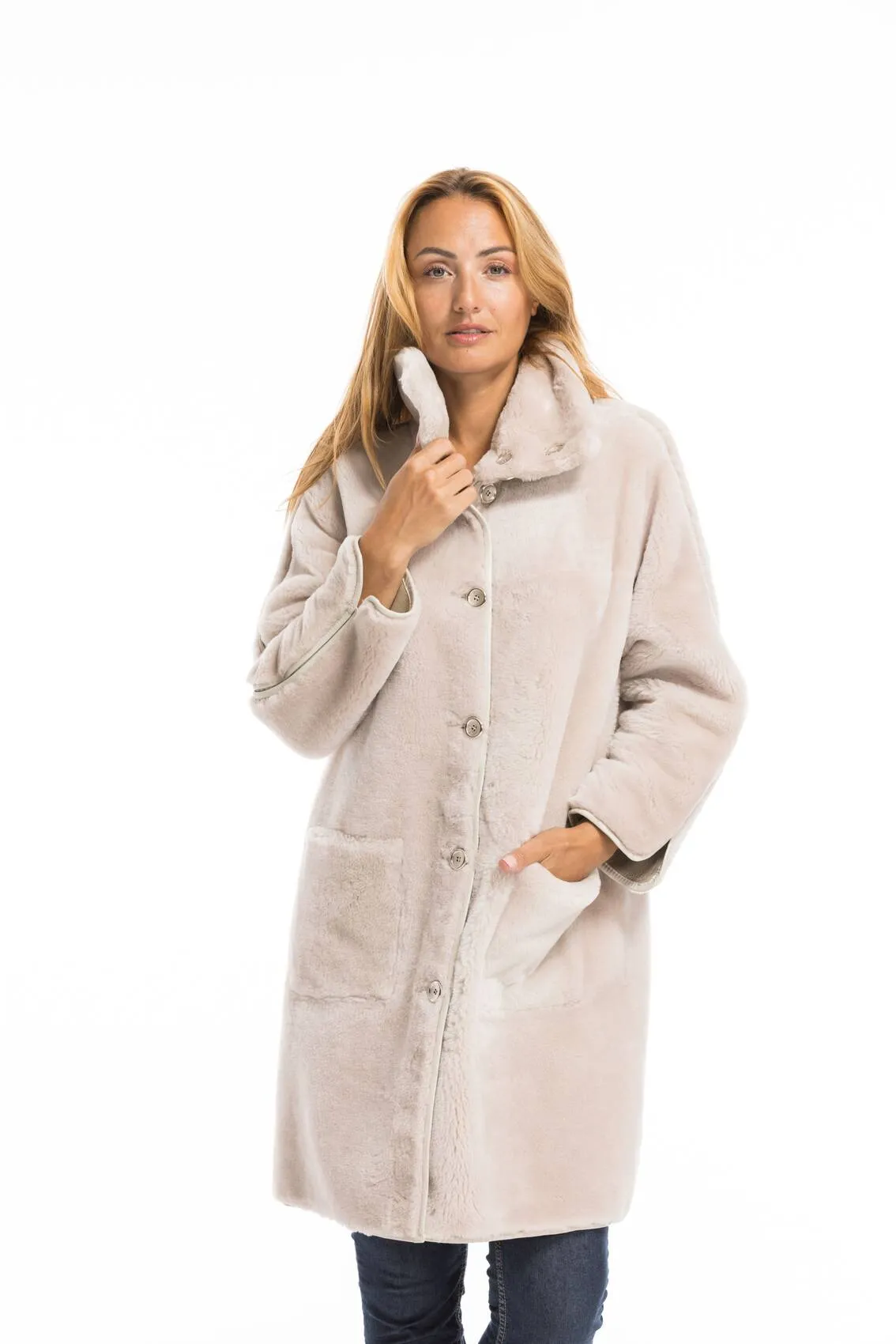 Women's beige sheepskin coat greta